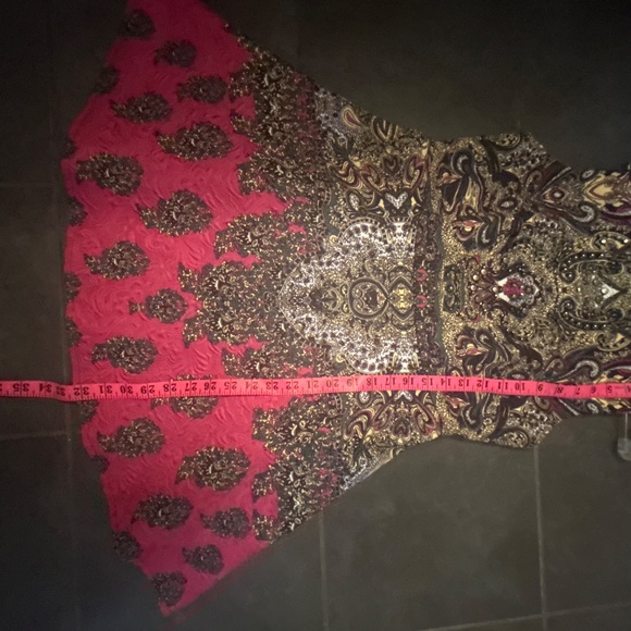 Dress - Picture 6 of 6